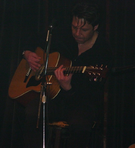 Kasim Sulton in Detroit - 02/09/02