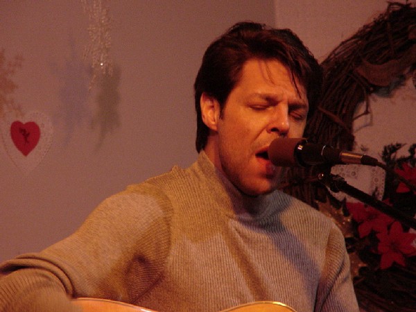 Kasim Sulton in Valparaiso - 02/15/02