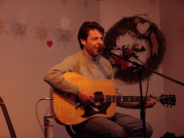 Kasim Sulton in Valparaiso - 02/15/02