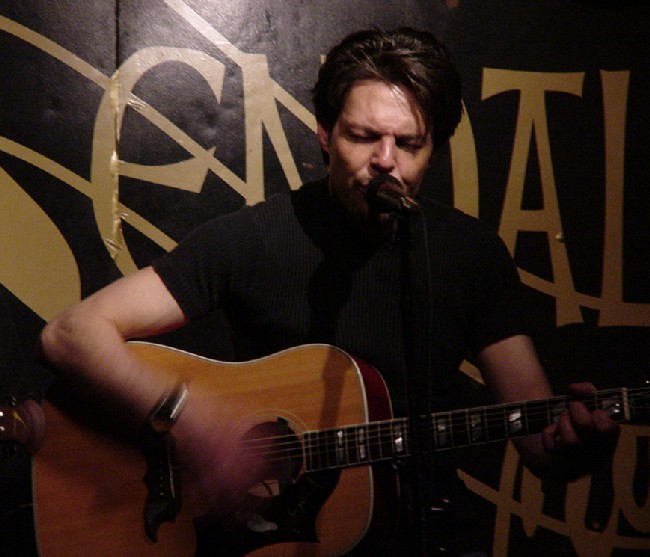 Kasim Sulton in Cambridge - 02/25/02