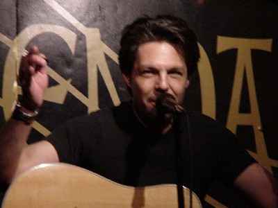 Kasim Sulton in Cambridge - 02/25/02