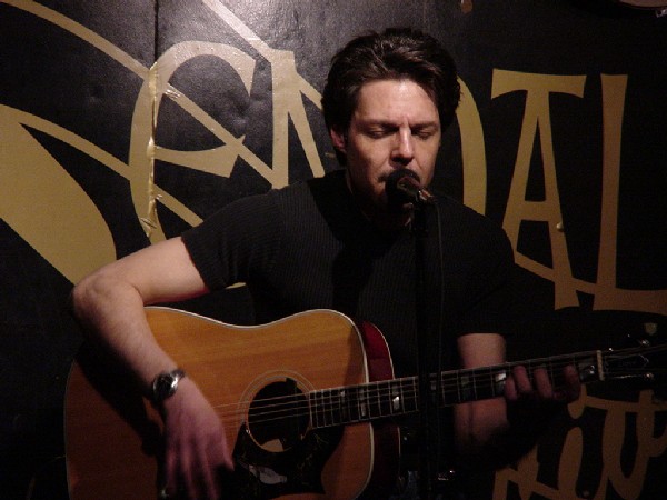 Kasim Sulton in Cambridge - 02/25/02