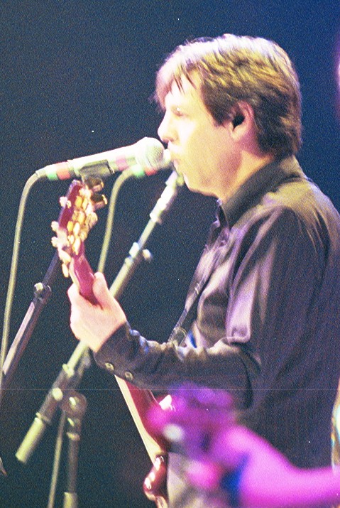 Kasim Sulton in Westbury (Photo by Gary Goveia)