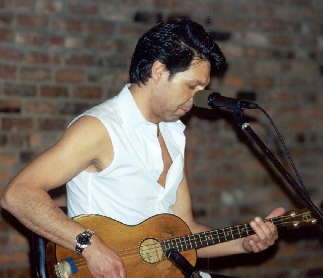 Kasim Sulton at The Bitter End, NYC - 09/28/02