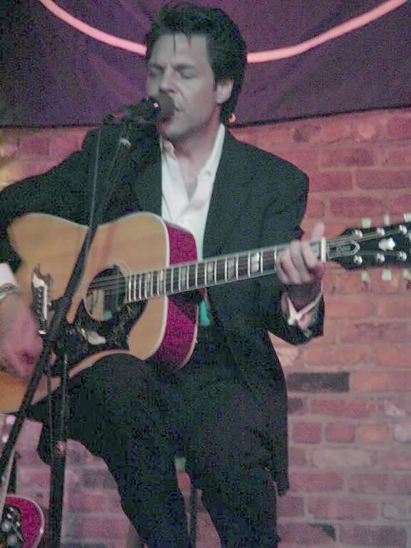 Kasim Sulton at The Bitter End, NYC - 8/18/01