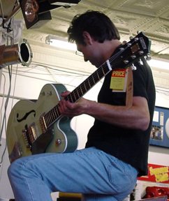 Kasim Sulton at The House Of Guitars - 8/24/01