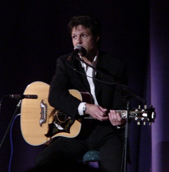 Kasim Sulton at The Little Theatre, Rochester - 8/24/01